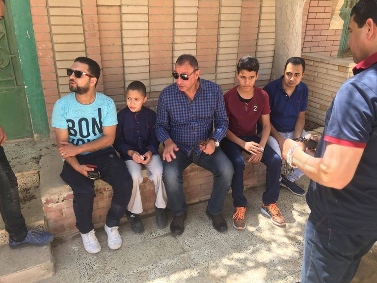 محمود الخطيب مع الطفل بجاد