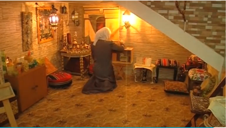 فنانة فلسطينية تعيد تدوير المخلفات وتحولها لقطع ديكور