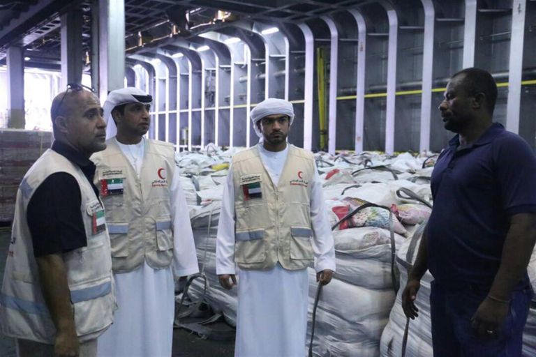 المساعدات الإماراتية للمكلا