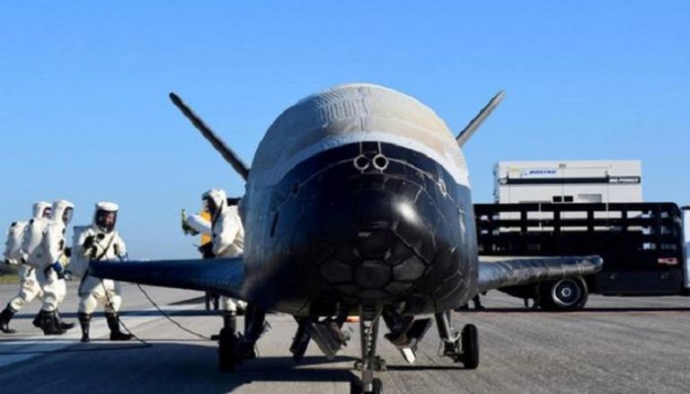 مركبة الفضاء (إكس-37بي) التابعة للجيش الأمريكي - رويترز