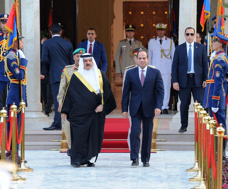 الرئيس المصري وملك البحرين