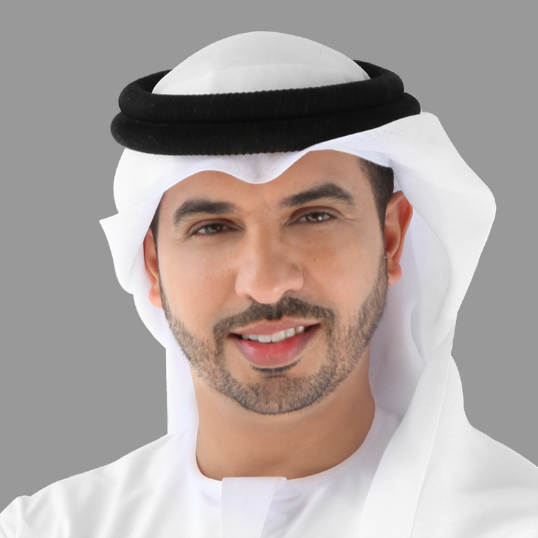 أحمد بو خاطر.. من المعلومات الإدارية إلى الإنشاد الديني