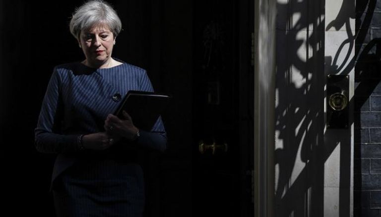 شعار إيرباص على مقر الشركة