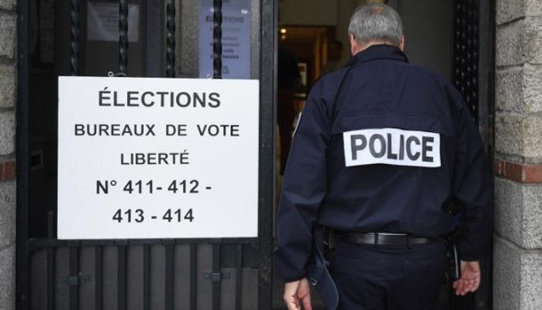 التصويت يجري وسط تشديدات أمنية لتكرار الحوادث الإرهابية (الفرنسية)