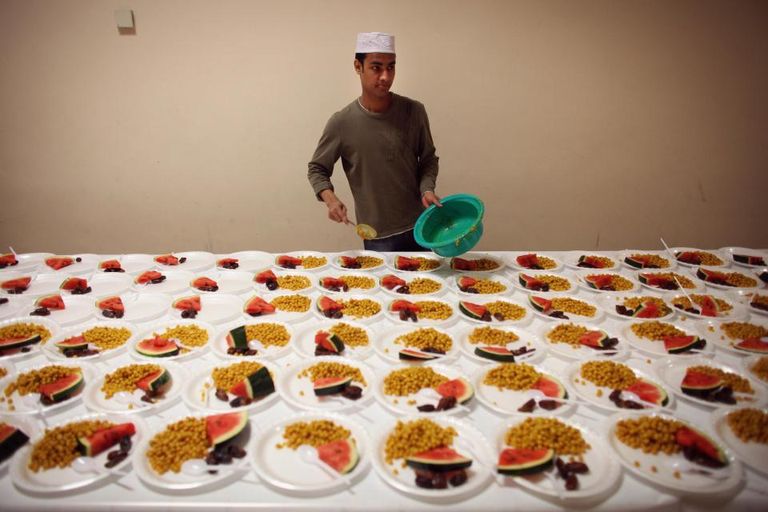 صبي من الهند يتلو القرآن - صورة أرشيفية