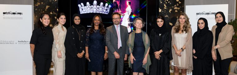 حضور ديفيد بينيت رئيس مجلس إدارة قسم المجوهرات الدولية في دار "سوذبيز"