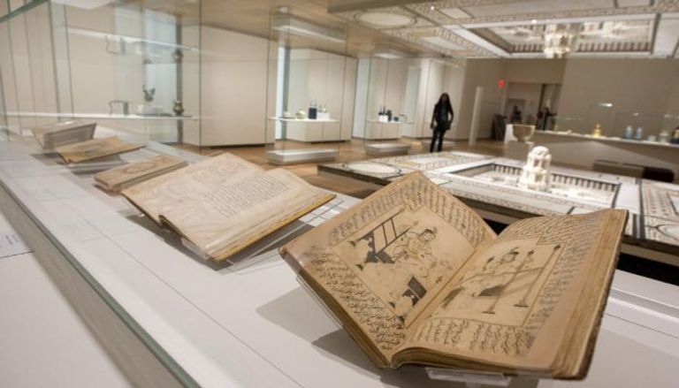 متحف "الآغاخان" يضم أكثر من 1000 تحفة أصلية من الطراز الفني الإسلامي