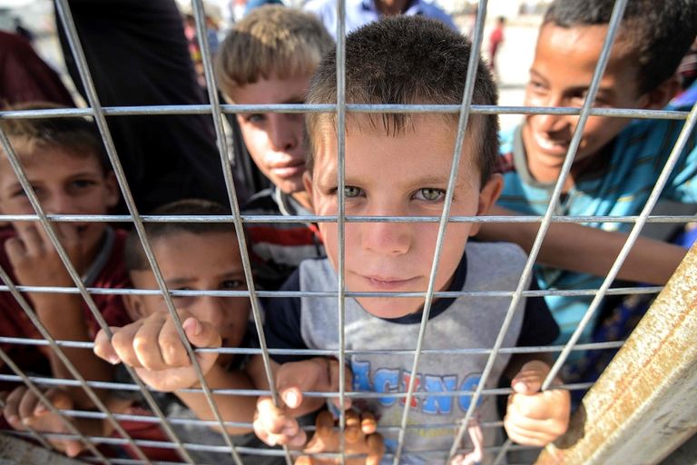 وجود مقاتلي داعش في الموصل ولد جيلا جديدا من المؤيدين الصغار