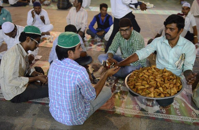 رمضان الهند.. عبادة وتجمعات واحتفالات