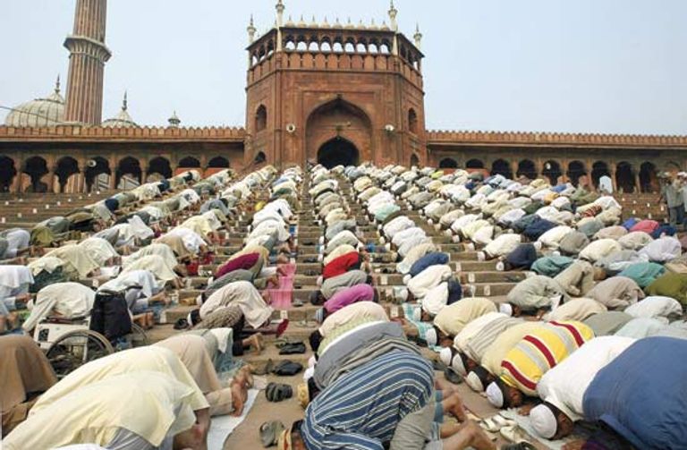 رمضان الهند.. عبادة وتجمعات واحتفالات