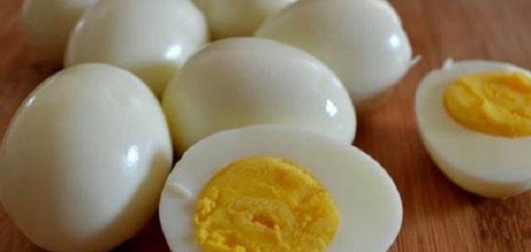 أطعمة سوبر لبشرة نضرة وشابة