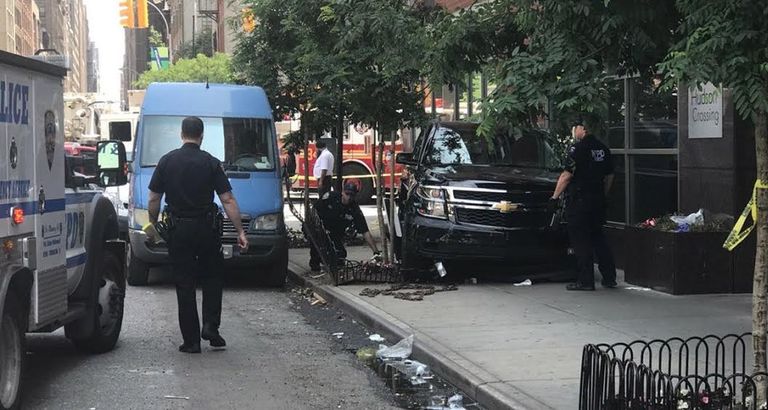 الحادث أسفر عن إصابة 10 أشخاص