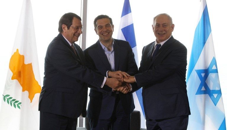 لقاء بين قادة قبرص وإسرائيل واليونان الجيش الإسرائيلي في الجولان السورية المحتلة (الفرنسية)