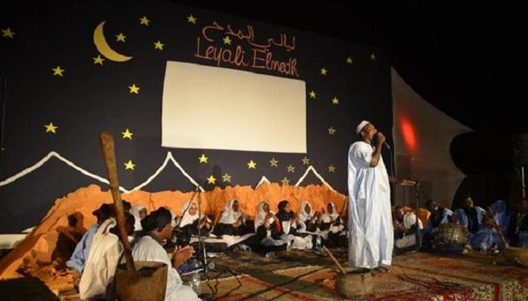 الموريتانيون يحييون ليالي رمضان بمدح النبي صلى الله عليه وسلم