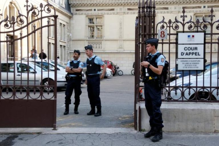 قضية جريجوري هيمنت على الصحف والأخبار