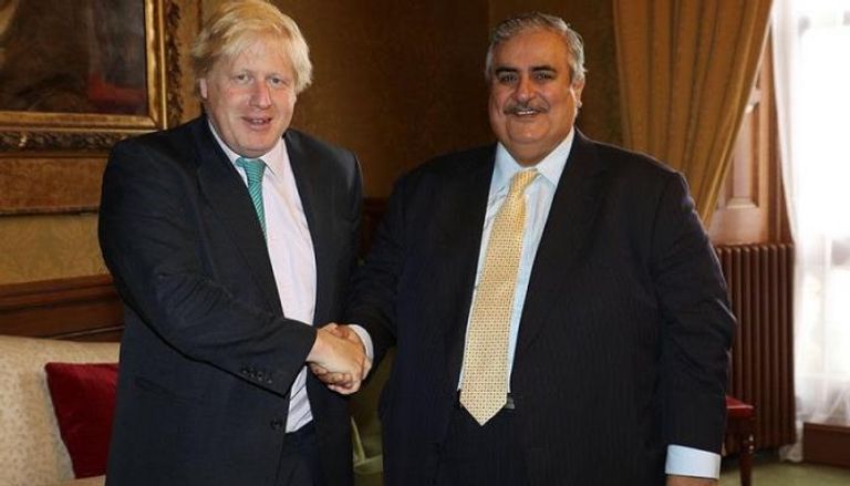 وزير الخارجية البحريني خلال لقائه مع نظيره البريطاني