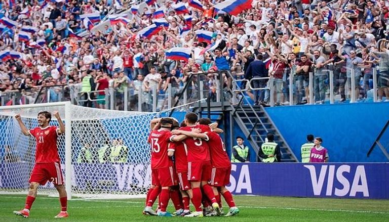 روسيا تفتح كأس القارات بالفوز على نيوزيلاندا