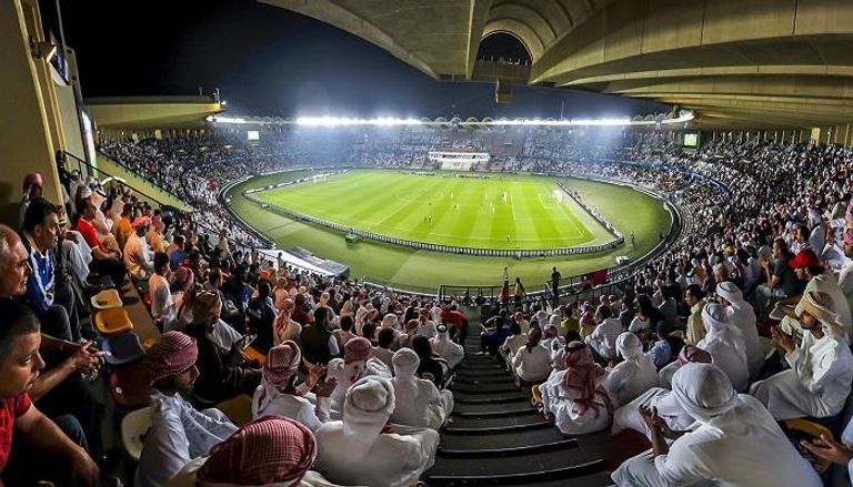 جماهير البطولة السابقة في الإمارات