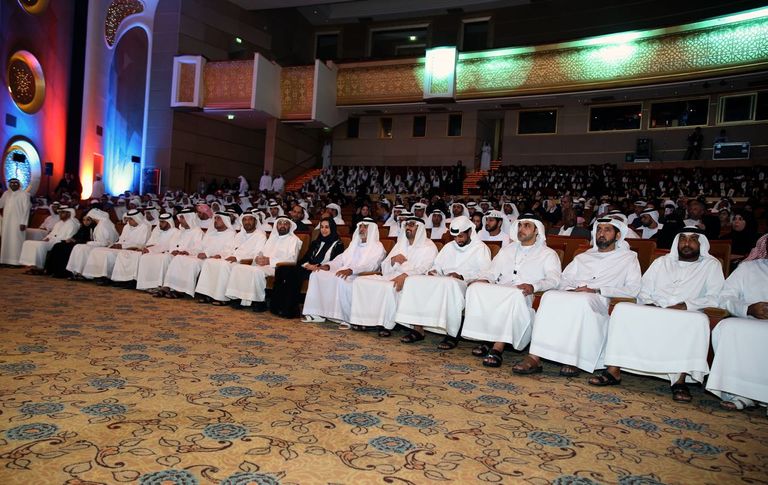 حفل تكريم أوائل الصف الثاني عشر بدولة الإمارات