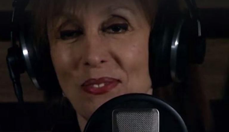 الفنانة الكبيرة فيروز