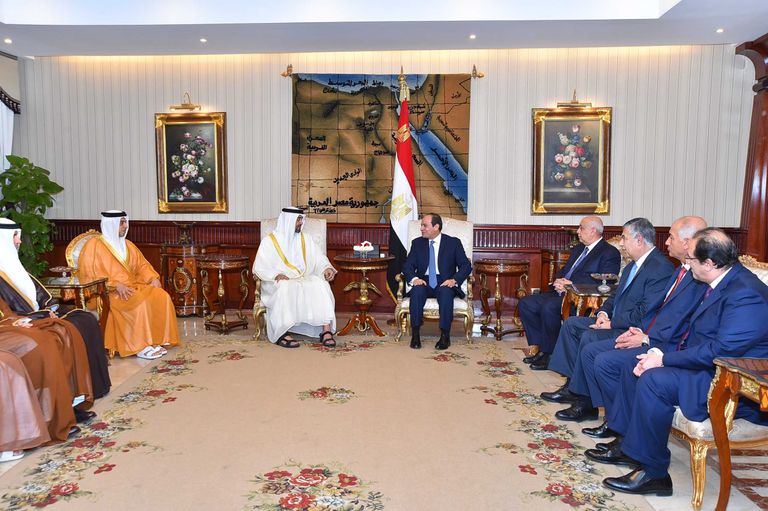 محمد بن زايد وعبد الفتاح السيسي
