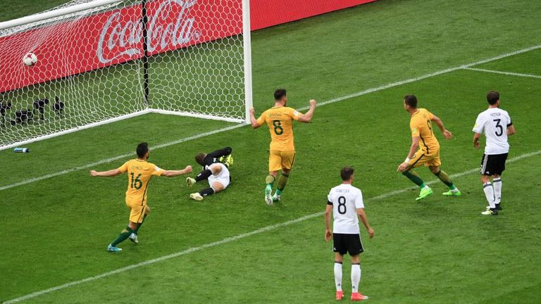 خطأ الهدف الثاني بيرند لينو