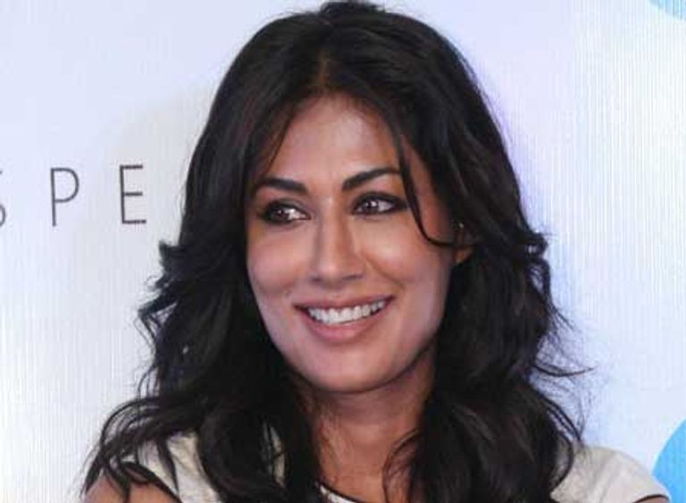 10 نجمات في بوليوود تخطين سن الأربعين ومازلن جميلات