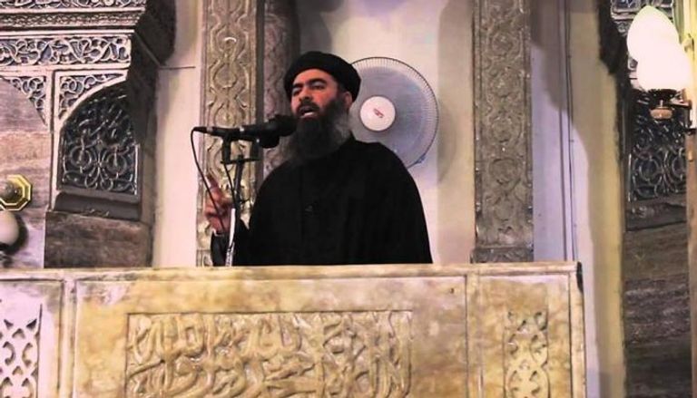 زعيم داعش أبوبكر البغدادي في مسجد النوري بالموصل 