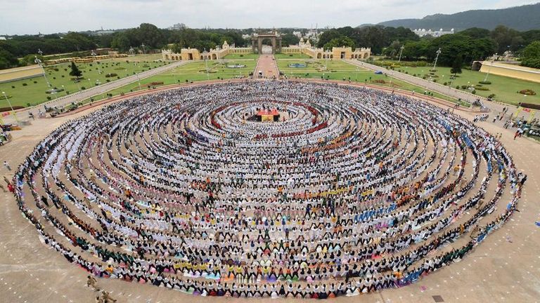 رئيس وزراء الهند ناريندرا مودي في يوم اليوجا