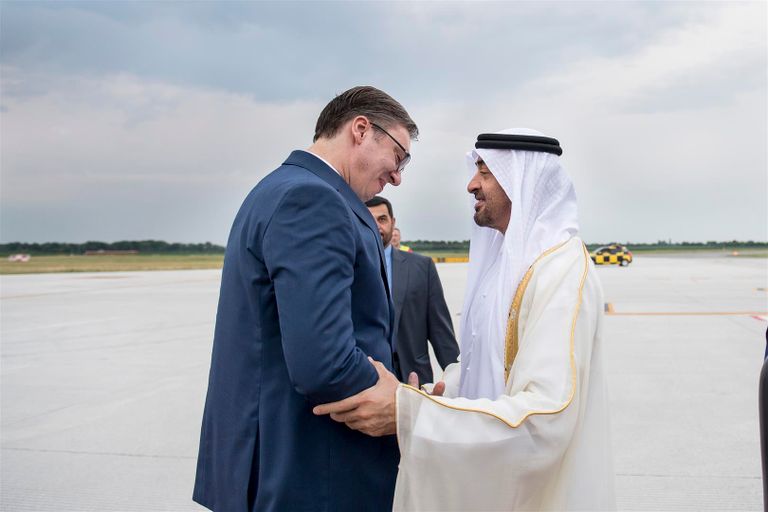 الشيخ محمد بن زايد آل نهيان يصل بلغراد