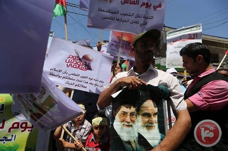 مظاهرات ترفع صور ملالي إيران في يوم القدس بالعراق