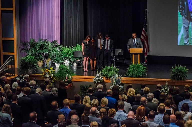 جنازة الطالب الأمريكي أوتو وارمبير