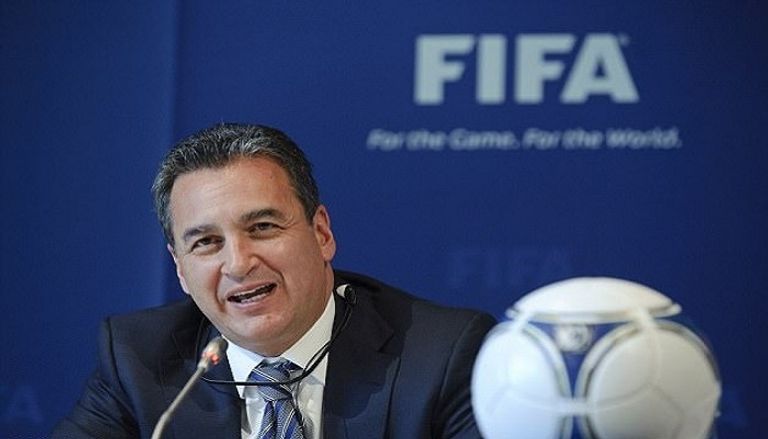 مايكل جارسيا الشبهات تواصل ملاحقة مونديال قطر