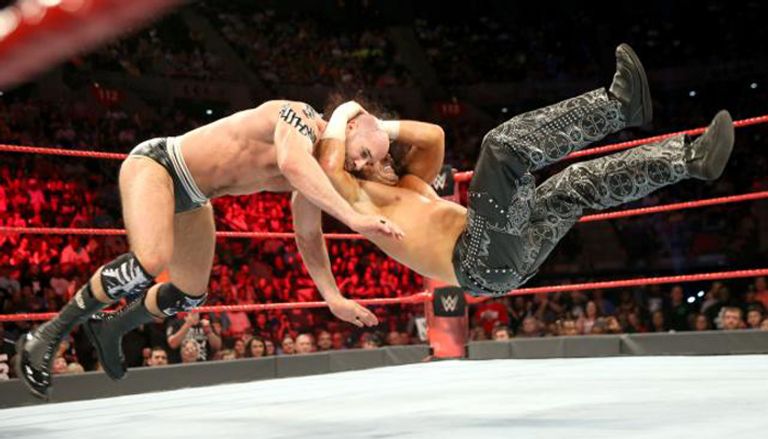 شيموس وسيزارو بعد نهاية النزال