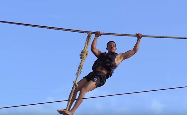 محمد رمضان في لقطة من الفيلم