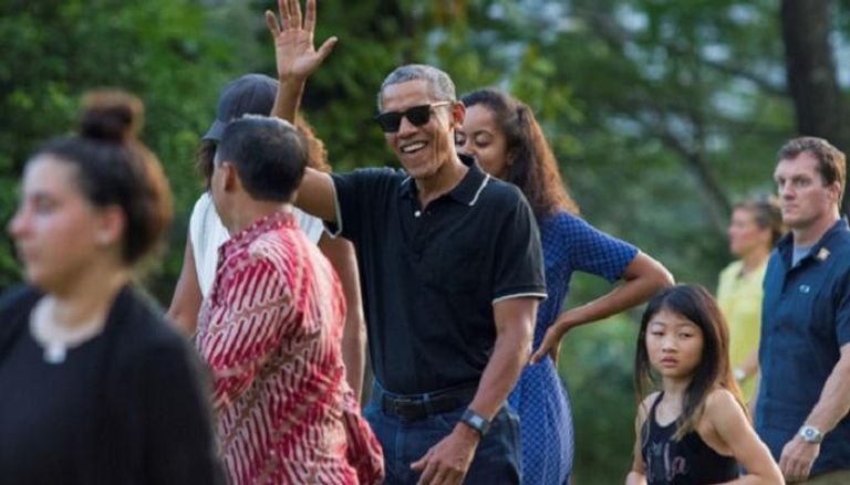 الرئيس الأمريكي السابق باراك أوباما مع أسرتة فى عطلة 