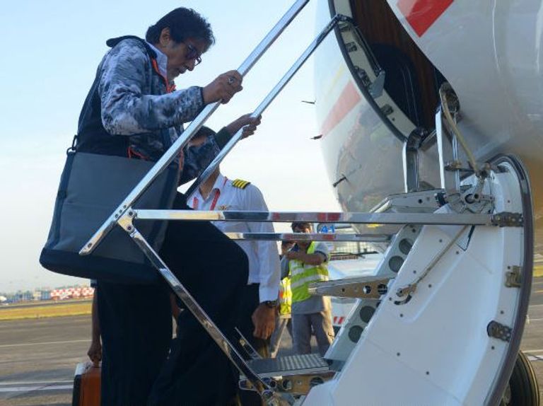 أميتاب باتشان وعامر خان