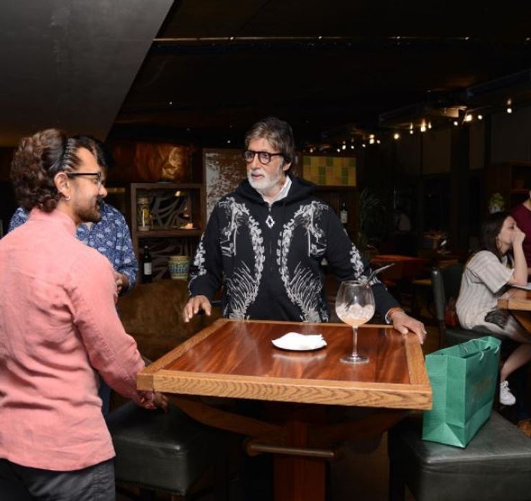 أميتاب باتشان وعامر خان