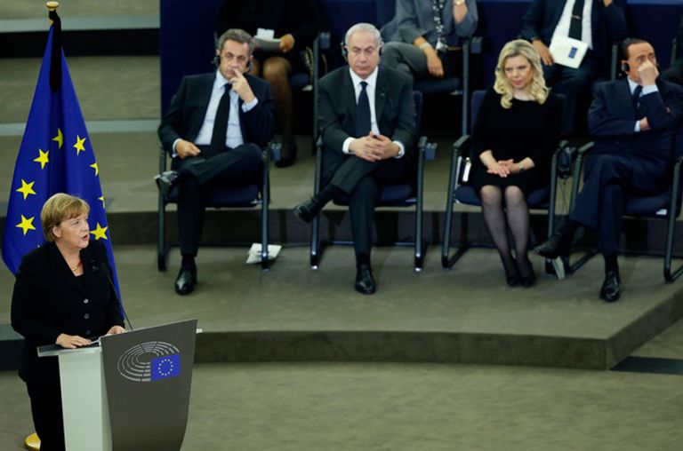 هلموت كول مهندس وحدة أوروبا (رويترز)