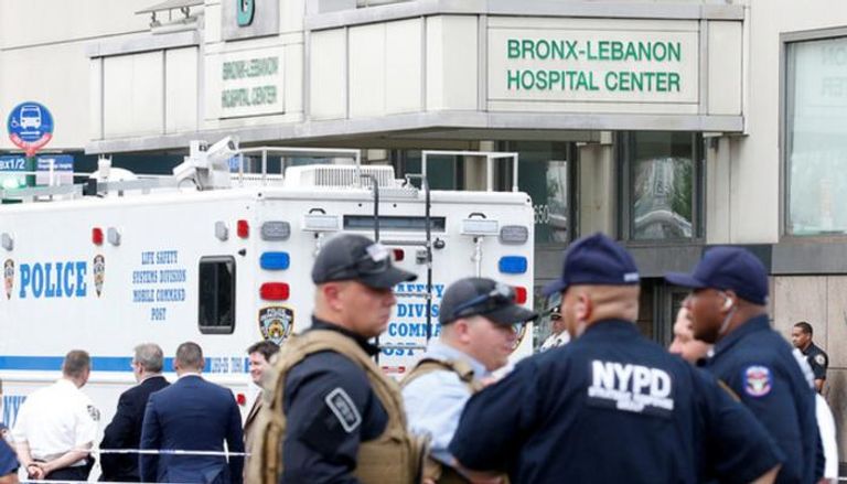 الشرطة تحاصر موقع حادث مستشفى نيويورك- رويترز