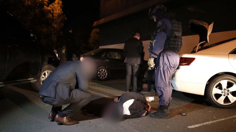 الشرطة تنفذ عمليات مداهمة غربي سيدني