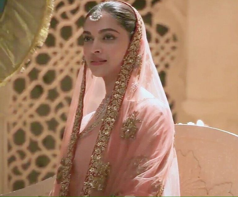 ديبيكا باديكون