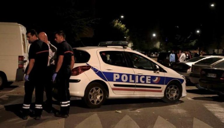 الشرطة الفرنسية في موقع الحادث