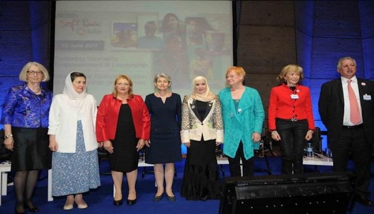 مشاركة أمل القبيسي رئيسة المجلس الوطني الاتحادي في مؤتمر اليونسكو حول المرأة