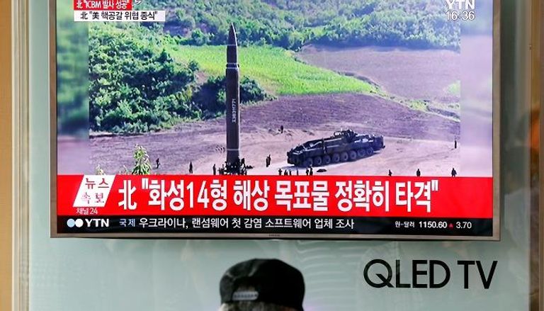 كوريا الشمالية تختبر صاروخا باليستيا - رويترز
