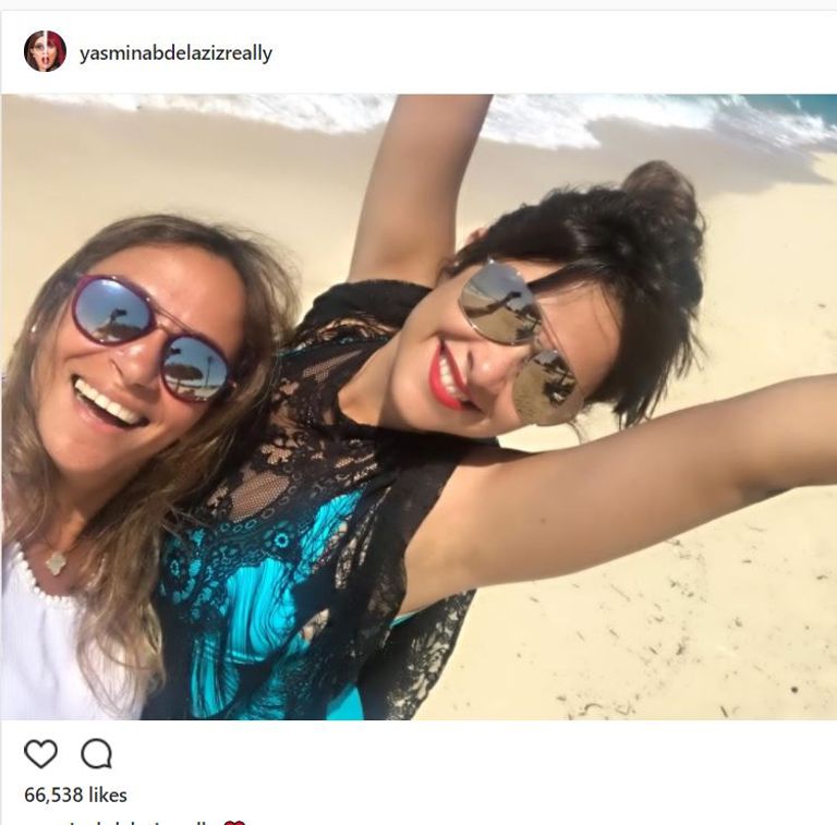 نجوم الفن يستمتعون بعطلاتهم الصيفية