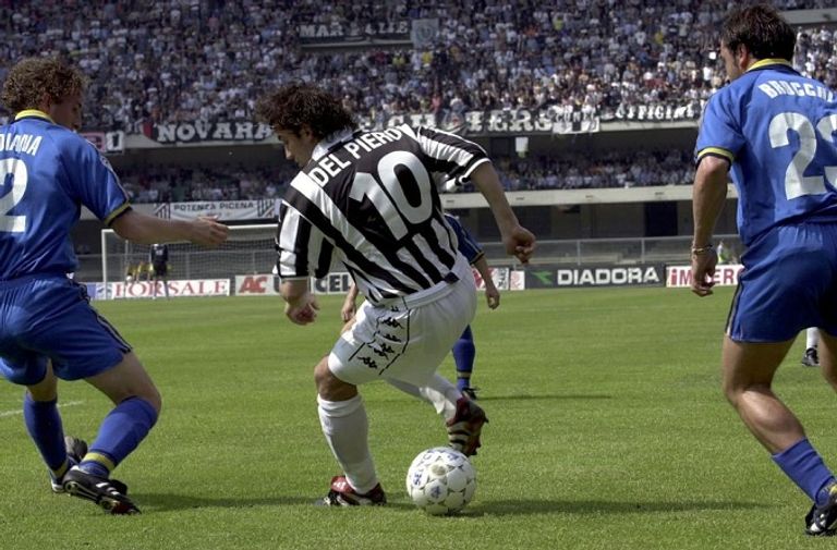 لاعب يوفنتوس