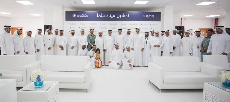 صورة من تدشين ميناء دلما الجديد