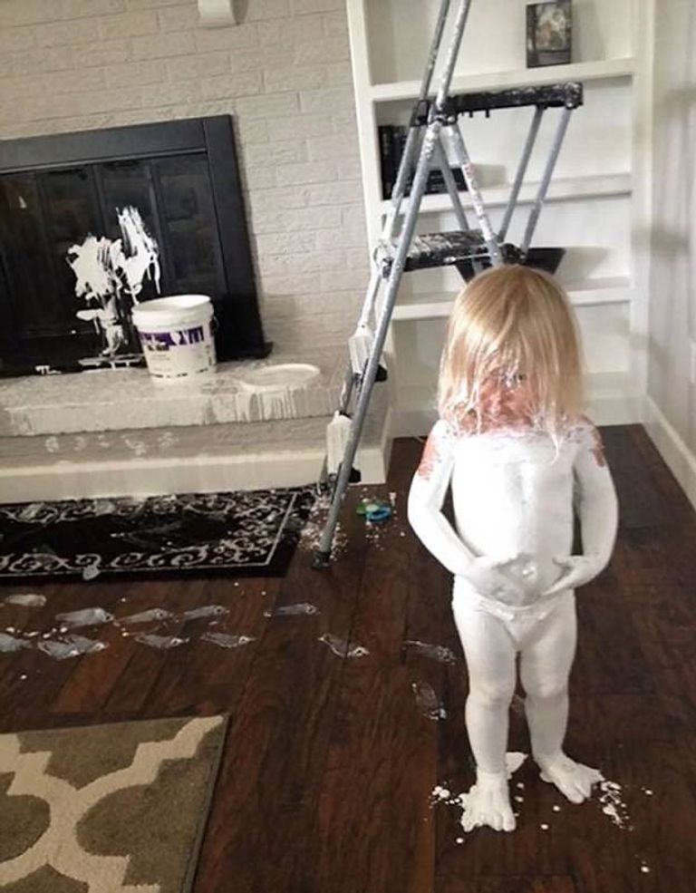 كوارث تسبب بها الأطفال في غياب ذويهم