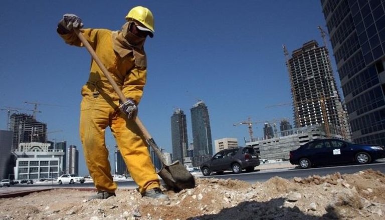 العمال في قطر 